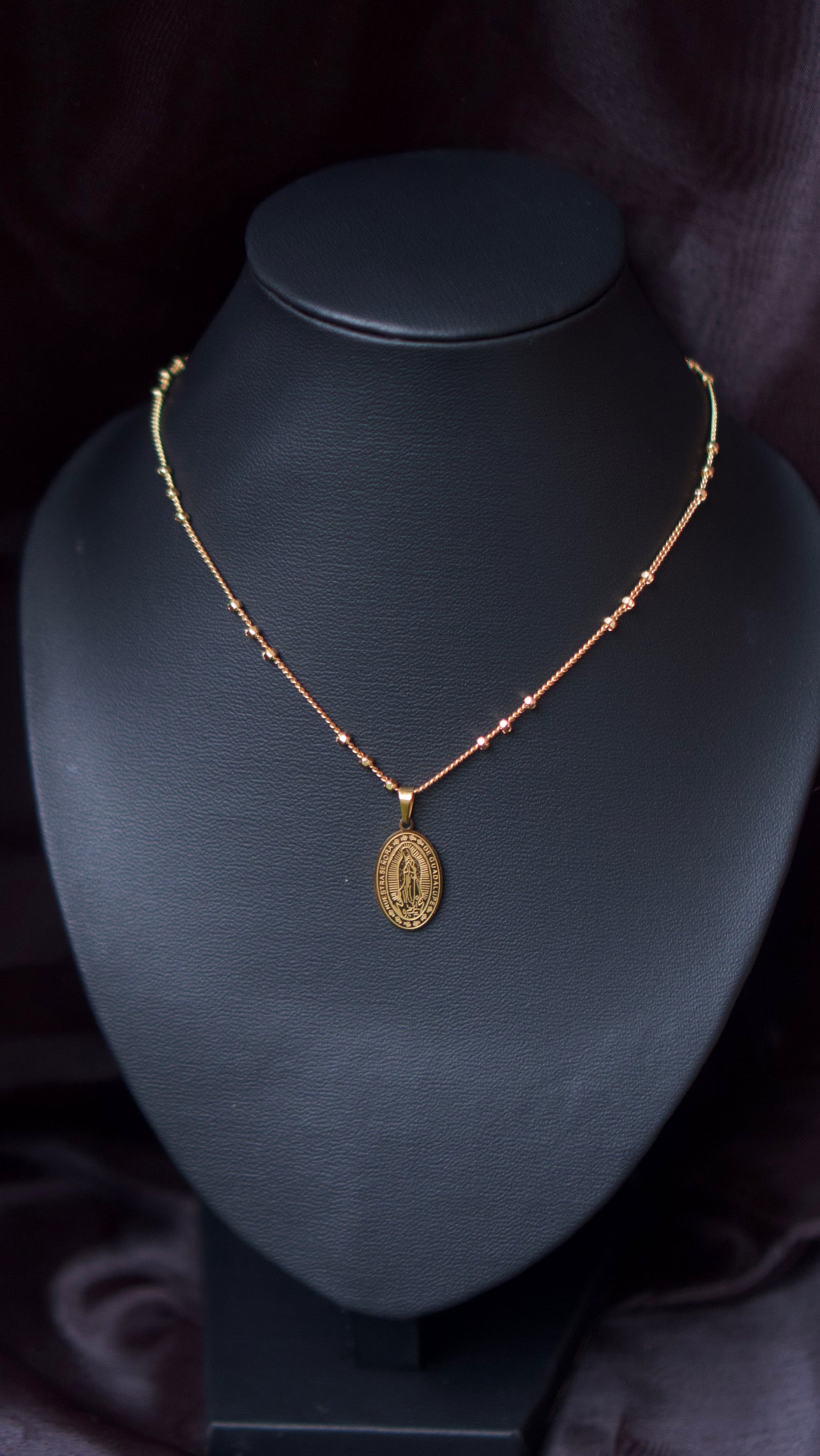 Necklace De Luz Guadalupe
