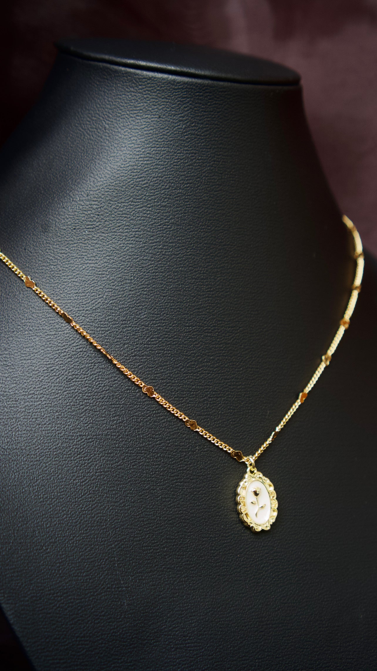 The Roselle Necklace