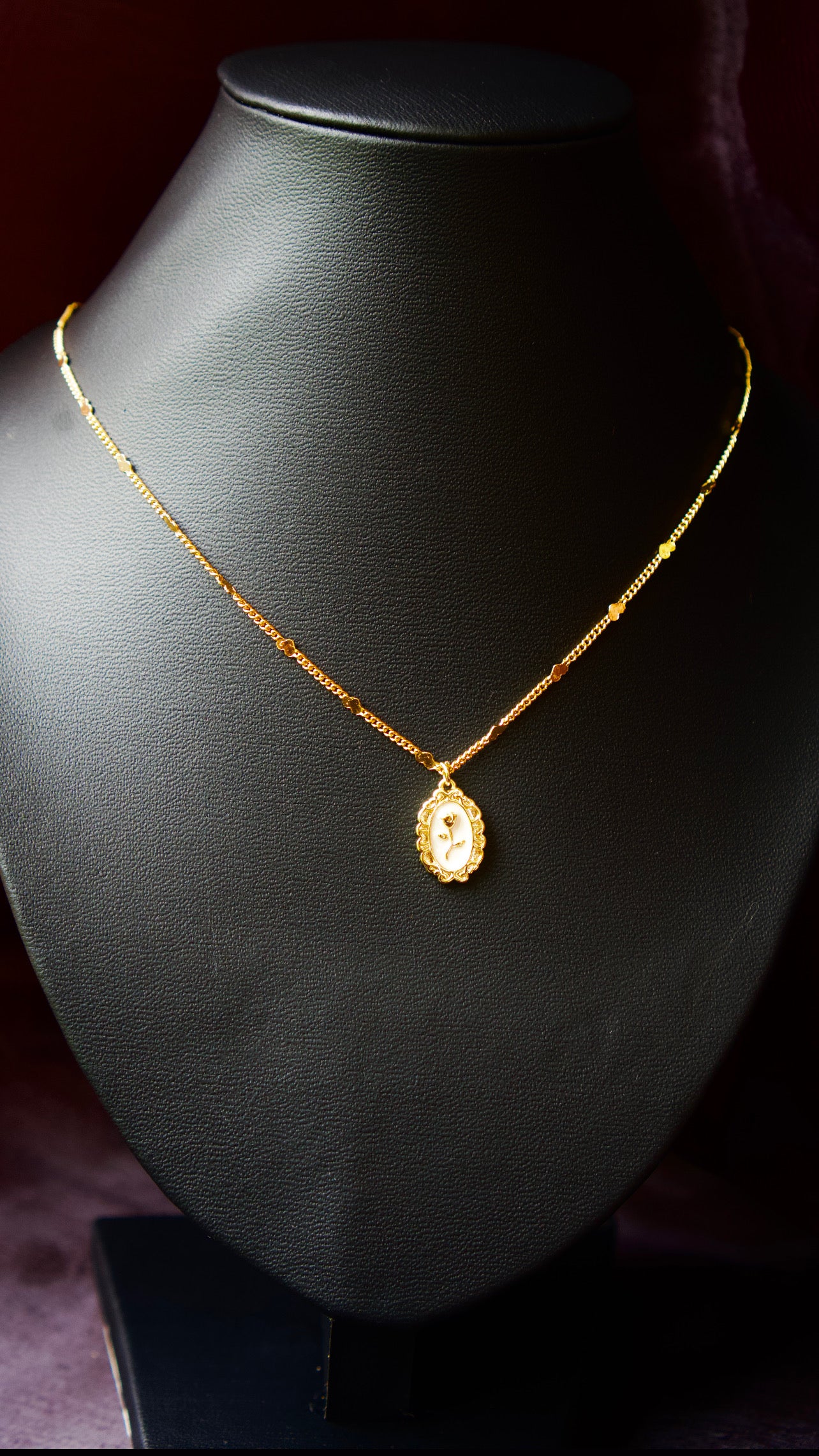 The Roselle Necklace