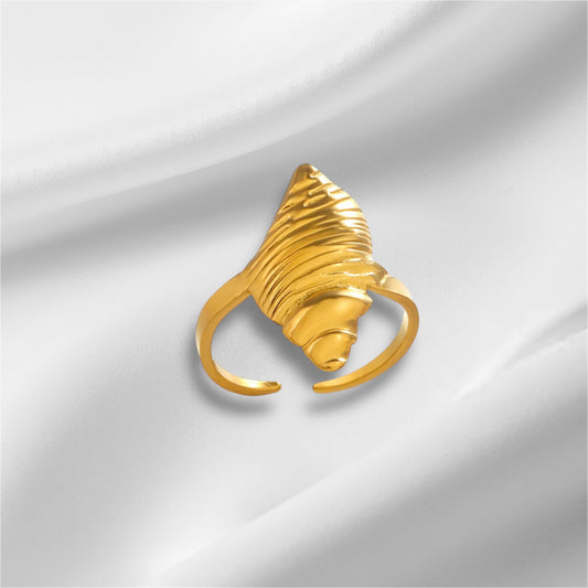 The Aurora Shell Ring